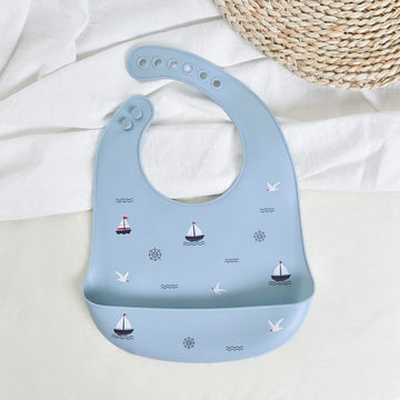 Silicone bib with food catche