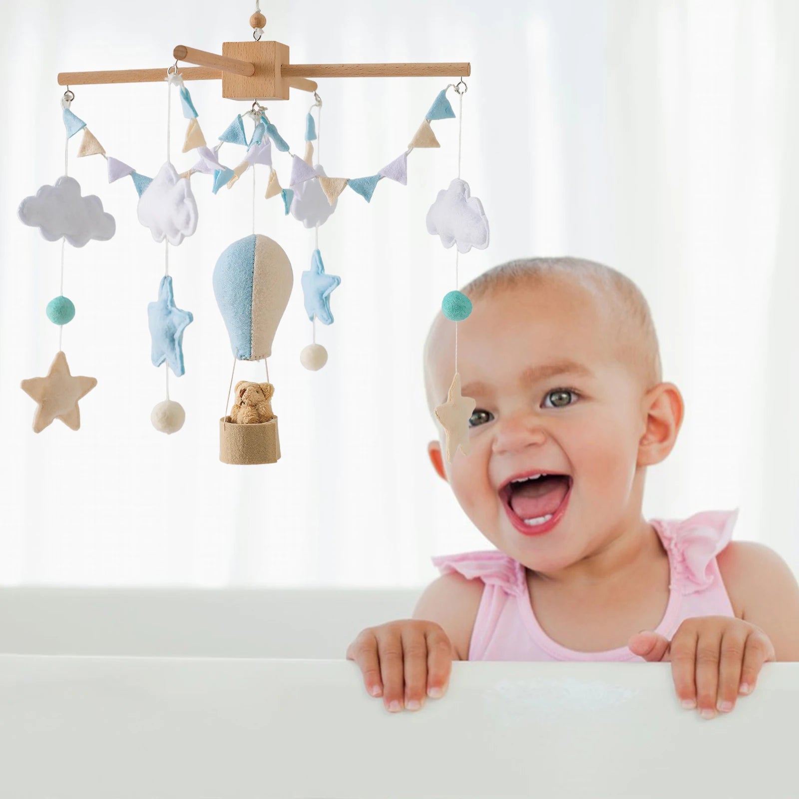 Crib soothing mobile