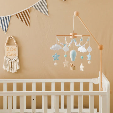 Crib soothing mobile